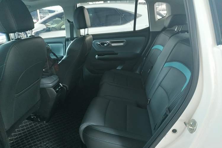 Used AION Y 2023 Plus 510 Smart Edition