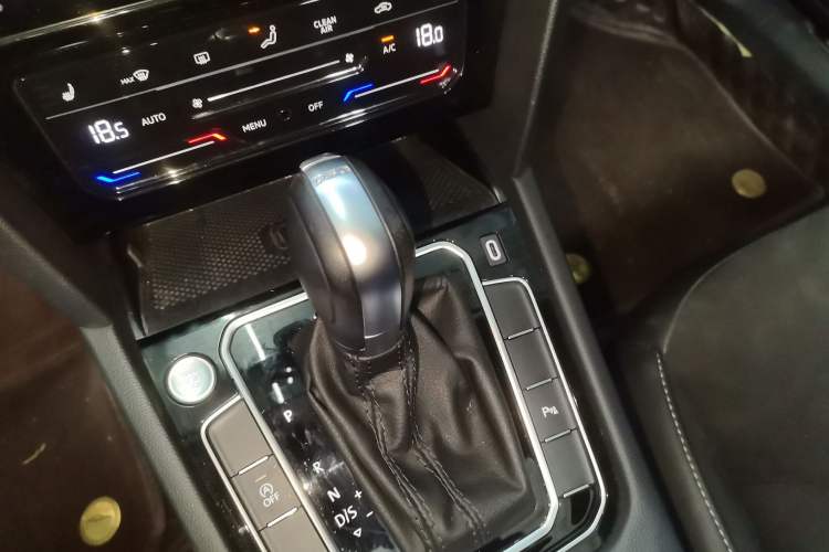 Used Volkswagen FAW-Volkswagen CC 2021 Estate Car 330TSI Hunter Vision Edition