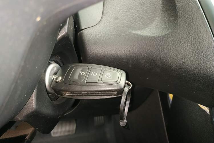 Used Ford Focus 2018 Hatchback Classic 1.6L Automatic Trendy SmartDrive Edition