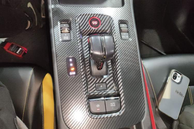 Used GAC Trumpchi EMPOW 2021 270T DCT J16 Version Gear Lever