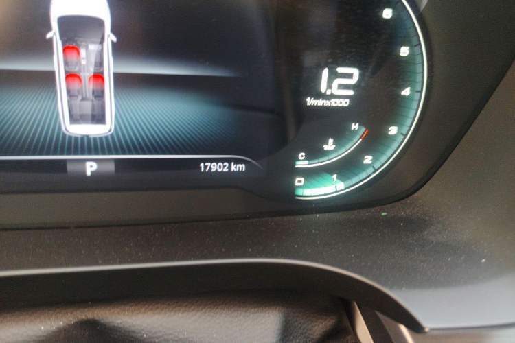 Used Roewe iMAX8 2022 400TGI Prestige Edition