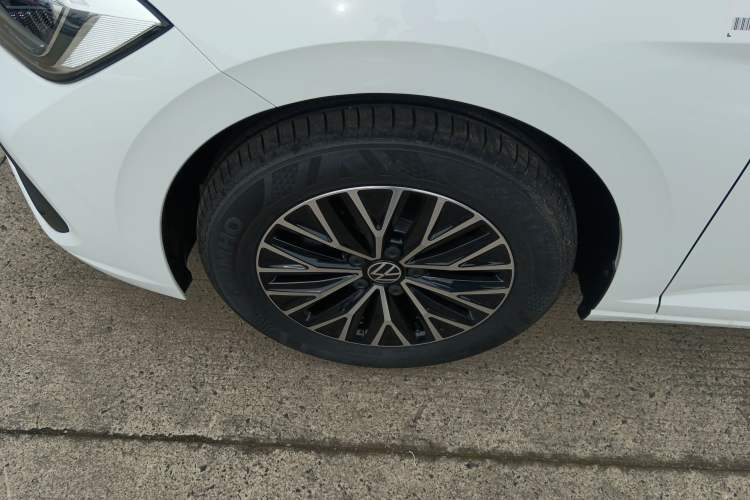 Used Volkswagen Sagitar 2025 Facelift 200TSI DSG Flyover Edition Left Front Wheel Hub