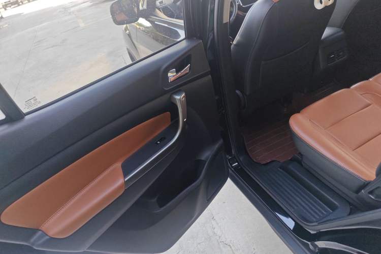 Used Oshan CX70 2016 1.6L Manual Luxury Model