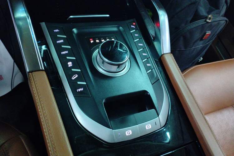 Used Zotye T700 2017 1.8T Dual-Clutch Luxury Model