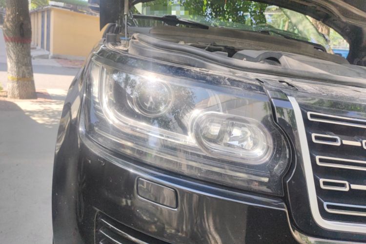 Used Land Rover Range 2014 3.0 TDV6 Vogue Right Front Headlight