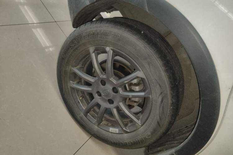 Used Geely Auto Vision X3 2021 PRO 1.5L CVT Deluxe Model Right Rear Wheel Hub