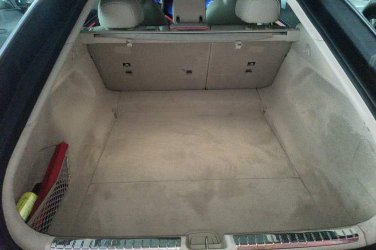 Used Mercedes-Benz EQS 2023 450+ Pioneer Edition Trunk