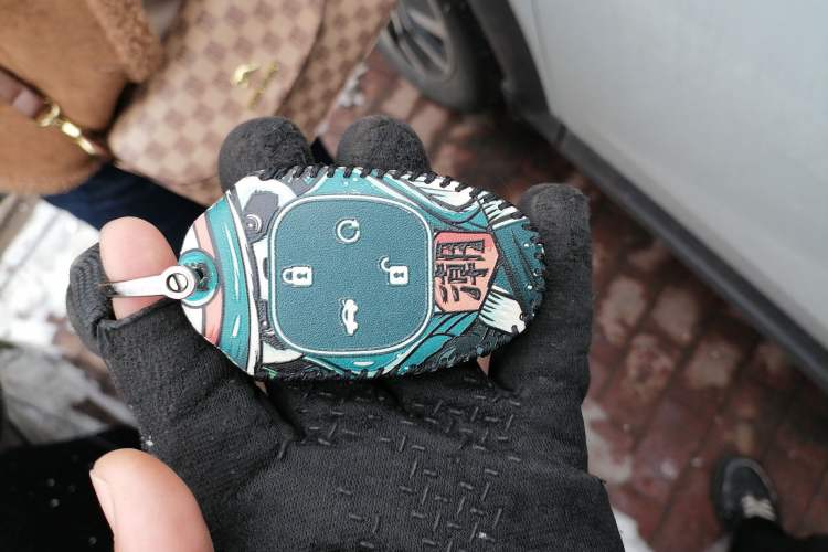 Used GAC Trumpchi EMKOO 2022 1.5T Supernova Pro Edition Vehicle Key