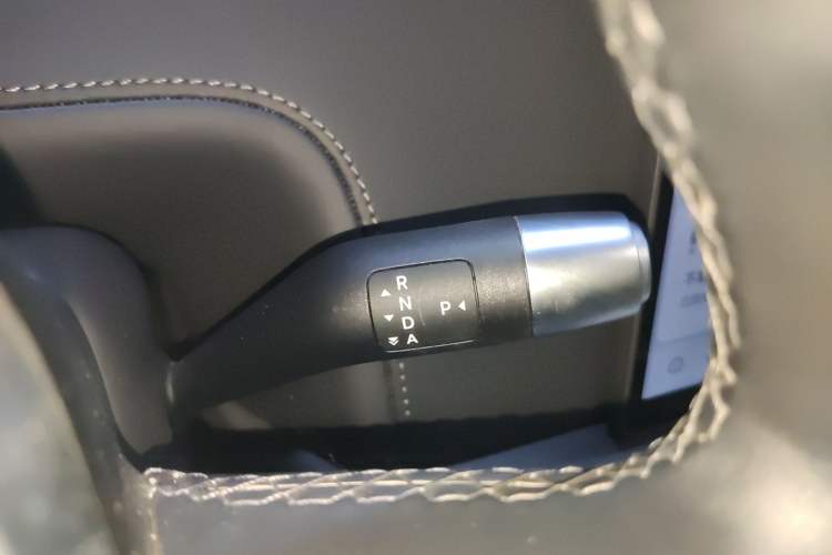 Used Li Auto L7 2024 Ultra Model Gear Lever