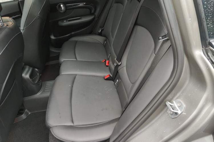 Used MINI Clubman 2019 1.5T ONE Left Rear Seat