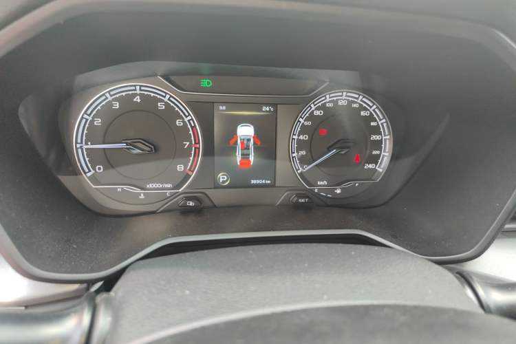 Used Geely Auto Vision X6 2021 PRO 1.4T Automatic Prestige Model
