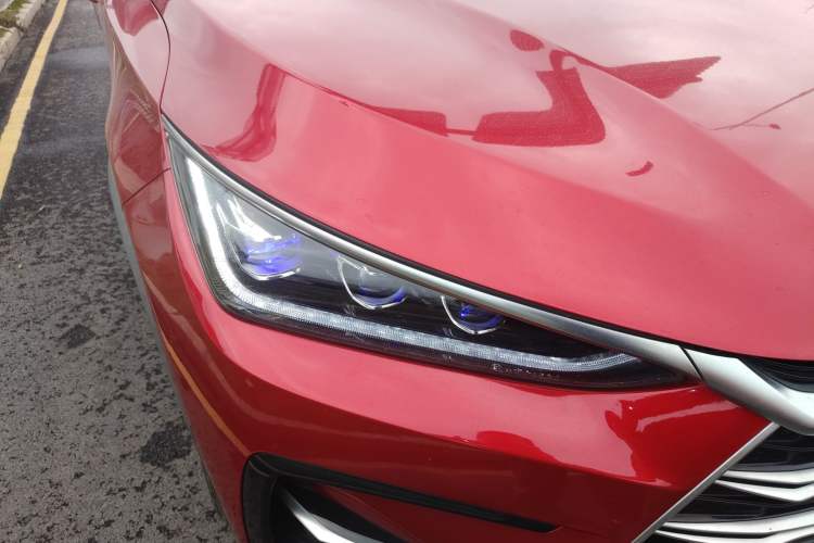 Used BYD Tang New Energy 2021 DM-i 112KM Prestige Model Right Front Headlight