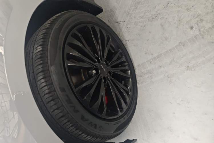 Used Dongfeng Aeolus Yixuan MAX 2023 1.5T Super Cool Trendy Dad Edition Exterior 4