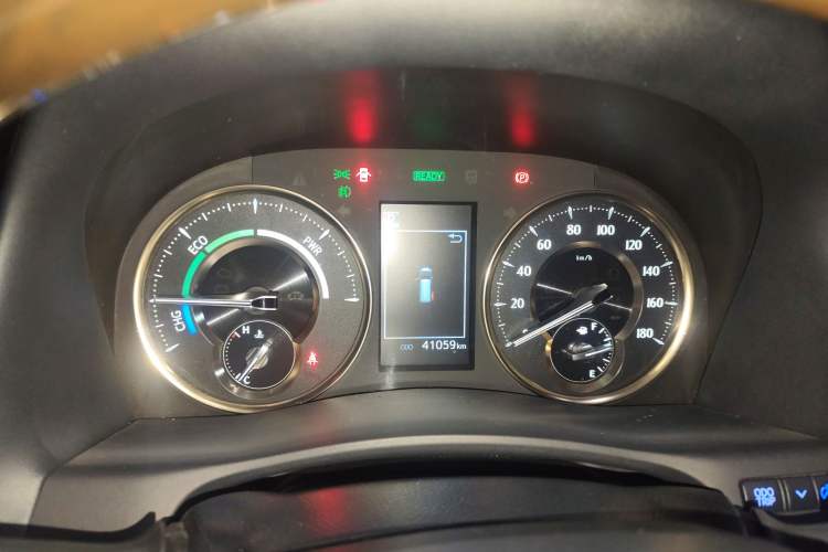 Used Toyota Alphard 2021 Dual-Engine 2.5L Luxury Edition