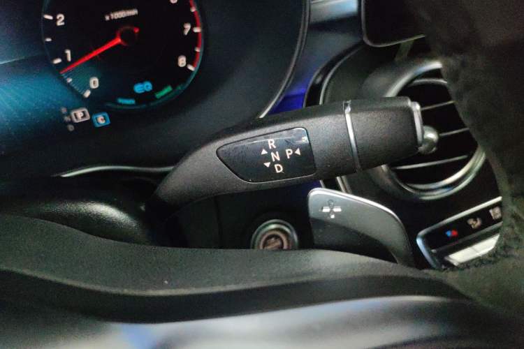 Used Mercedes-Benz C-Class 2022 Refreshed C 260 Coupe Gear Lever