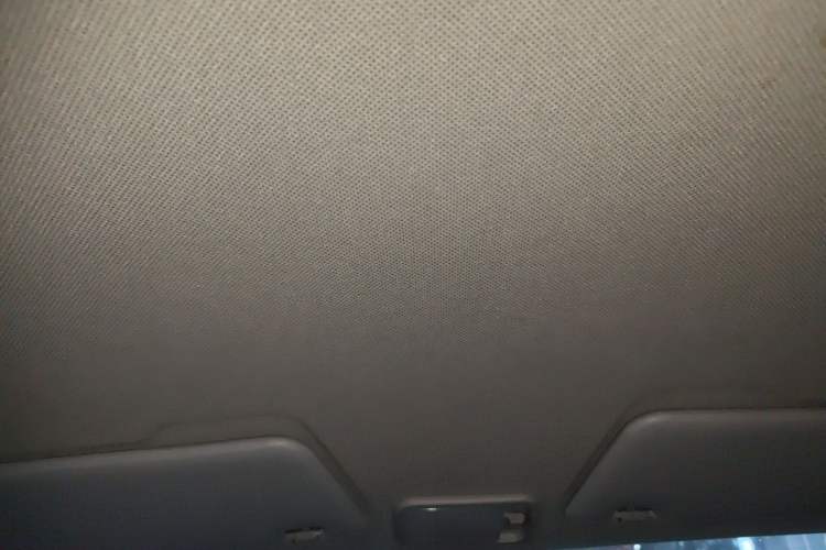 Used Wuling Hongguang MINIEV 2022 Zizai Version Lithium Iron Phosphate Headliner