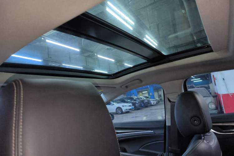 Used Buick LaCrosse 2022 552T Luxury Version