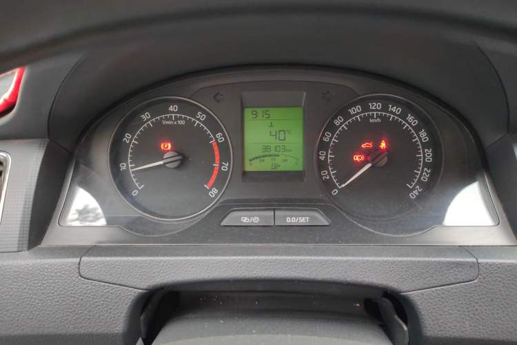 Used Skoda Rapid 2016 1.6L Manual Trend Edition
