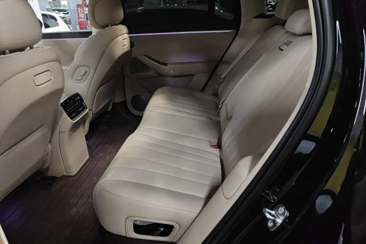 Used Hima AITO M7 2026 Model Range-Extending Pro+ All-Wheel Drive 5-Seater Version
