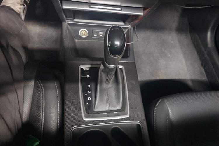 Used Hyundai Mistra 2019 1.8L Automatic Smart GLS Commemorative Model China VI Standard Gear Lever