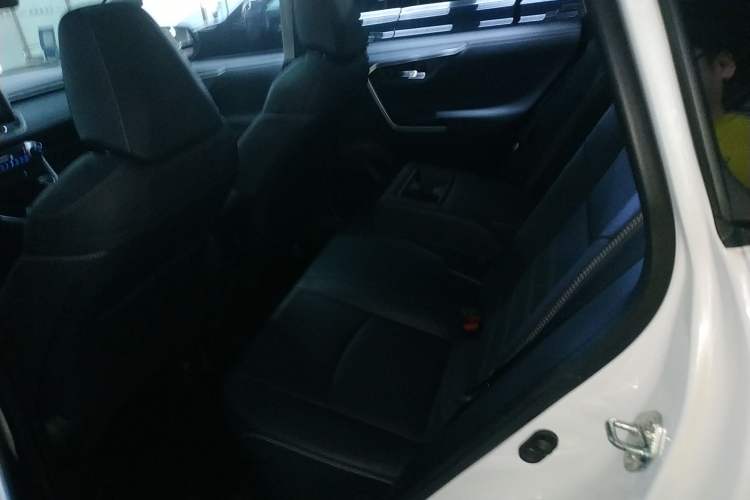 Used Toyota RAV4 2021 Dual-Engine 2.5L E-CVT Four-Wheel Drive Elite PLUS Edition