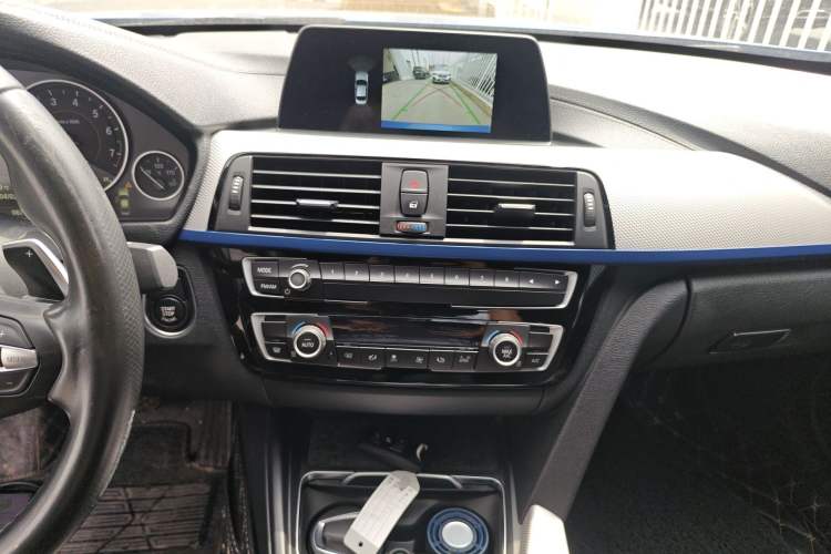 Used BMW 3 Series 2018 320i M Sport Package
