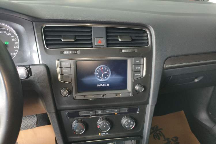 Used Volkswagen Golf 2017 1.6L Automatic Comfort Million-Vehicle Anniversary Edition