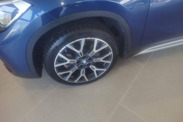 Used BMW X1 2022 xDrive25Li Luxury Model Left Front Wheel Hub