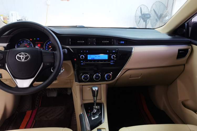 Used Toyota Corolla 2014 1.6L CVT GL-i Leather Edition