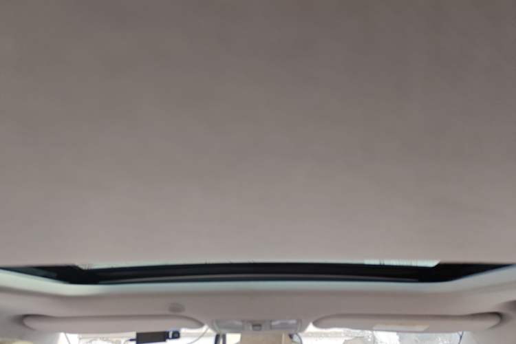 Used Kia kx1 Stonic 2021 1.4L CVT Fun & Sunroof Model
