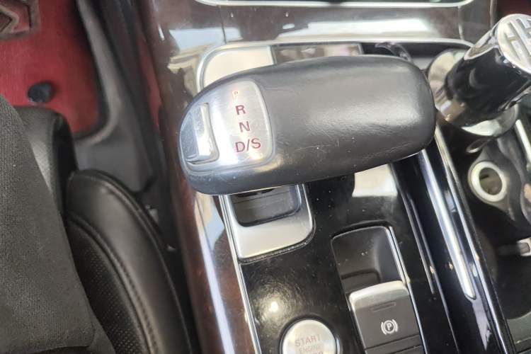 Used Audi A8 2014 A8L 45 TFSI quattro Luxury Model
