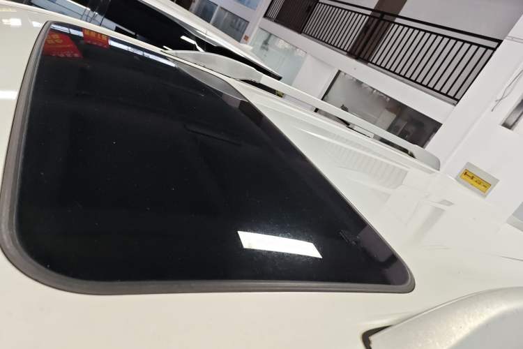 Used Toyota Prado 2016 2.7L Automatic Standard Edition Roof