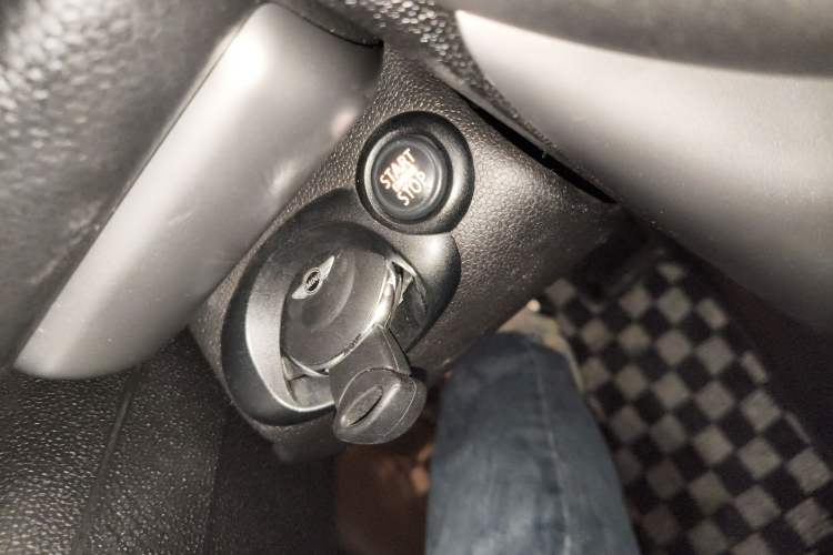 Used MINI Countryman 2011 1.6L COOPER Fun
