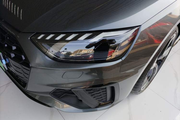 Used Audi A4L 2024 40 TFSI Luxury Dynamic Edition (Starry Night Version)
