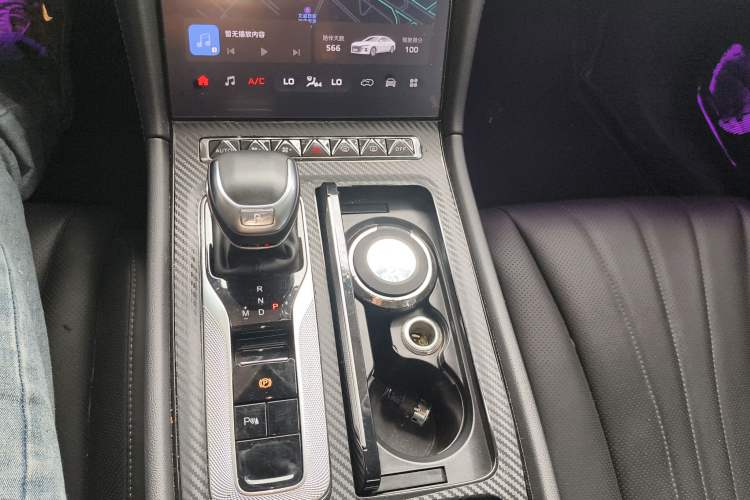 Used Hongqi H5 2024 1.5T DCT Smart Connect Flagship Edition