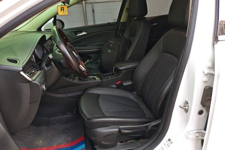 Used Buick Verano 2020 20T CVT Leading Edition Left Front Seat