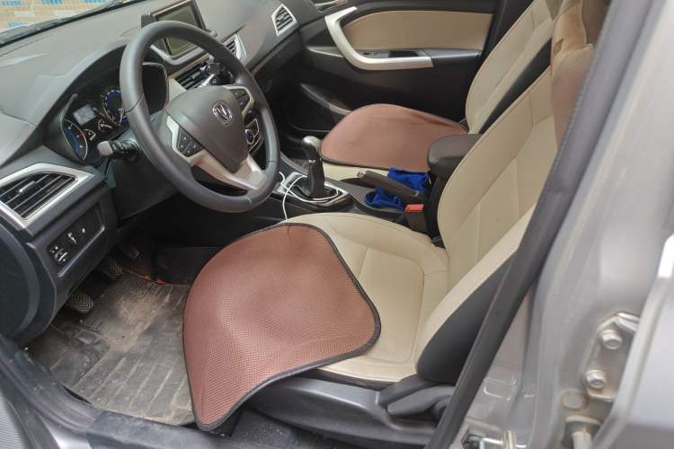 Used Changan Alsvin V7 2015 1.6L Manual Enjoyment Model China V Standard