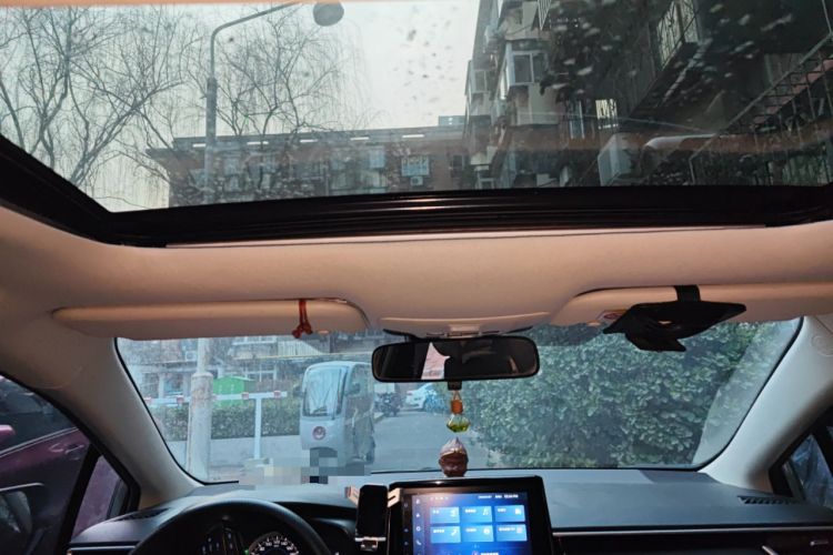 Used Toyota Corolla 2021 Dual-Motor 1.8L E-CVT Elite Edition
