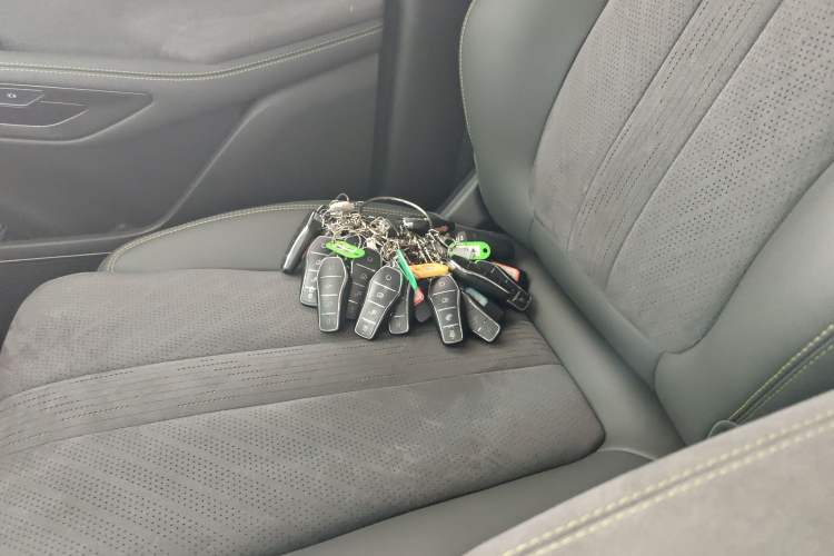 Used BYD Song L EV 2025 Intelligent Driving Version 602 km Range LiDAR-equipped All-Wheel-Drive Type