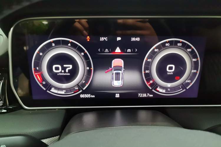 Used Hongqi HS5 2022 2.0T Smart Connect Flagship Edition Instrument Cluster