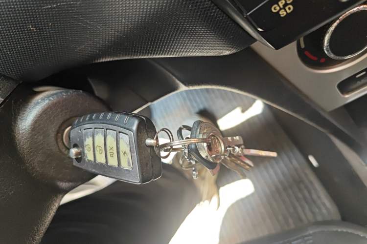 Used CHANGAN KAICHENG Ounuo S 2014 1.3L Happiness Model Vehicle Key