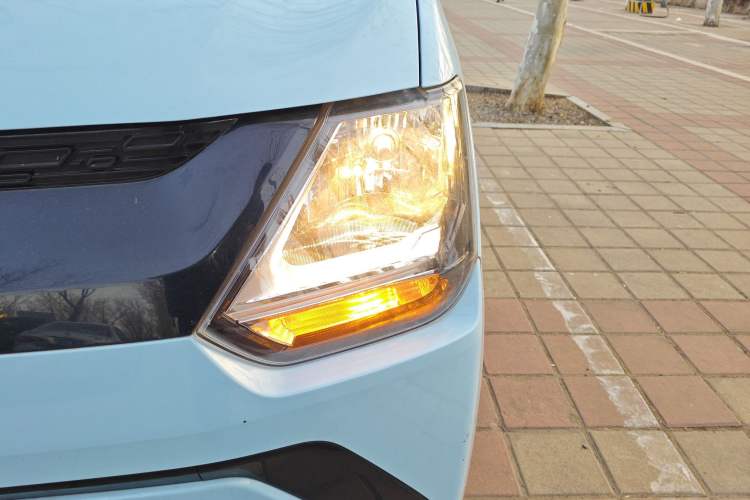 Used Dongfeng Fengon MINIEV 2022 Simple Style Comfort Version Left Front Headlight