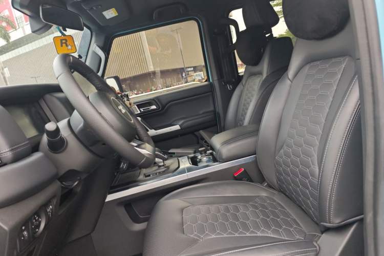 Used 212 T01 2025 2.0T Changfeng