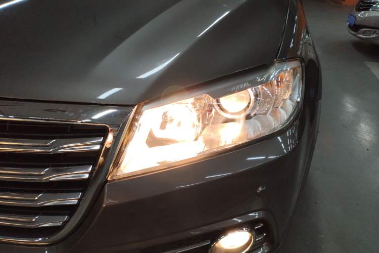 Used Haval H6 2015 Sport Edition 1.5T Automatic Two-Wheel Drive Luxury Model