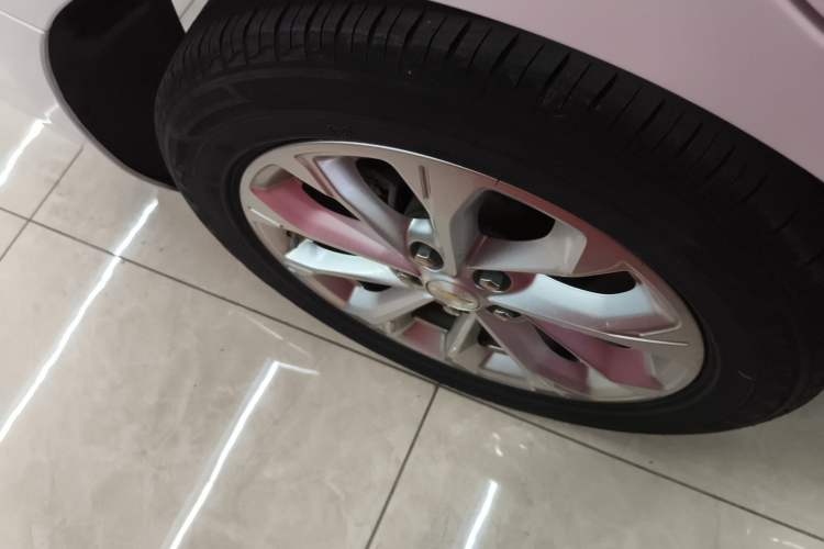 Used Chevrolet Monza 2023 1.5L Dual-Clutch Enjoyment Edition Right Rear Wheel Hub