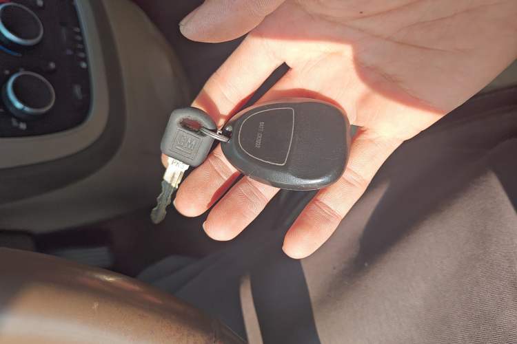 Used Buick GL8 2013 2.4L Executive Edition
