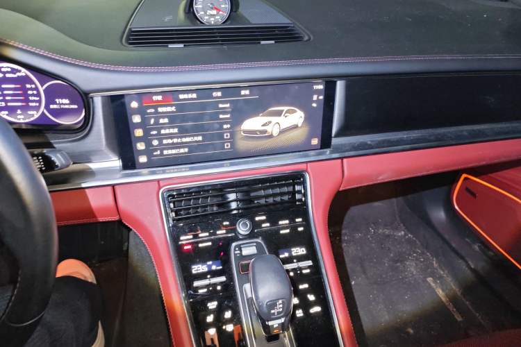 Used Porsche Panamera 2023 Facelifted Panamera 2.9T Platinum Edition