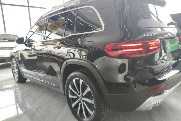 Used Mercedes-Benz GLB 2024 Refresh GLB 220 Fashion Edition