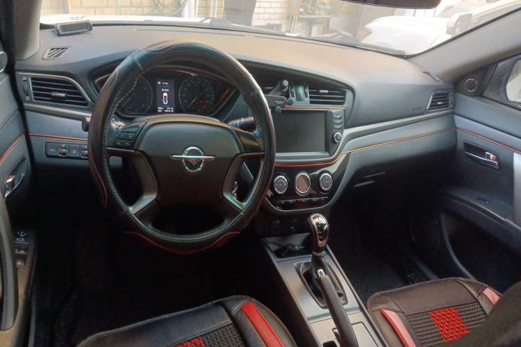 Used Haima M6 2015 1.5T Manual Sport Smart Model
