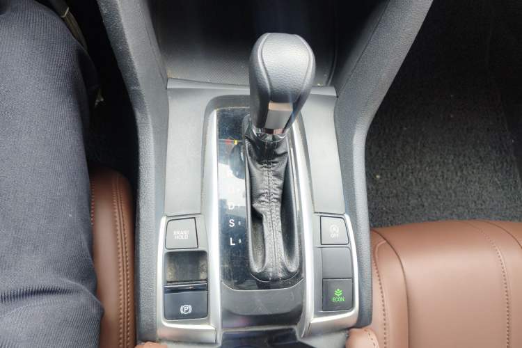 Used Honda Civic 2016 180TURBO CVT Comfort Version
